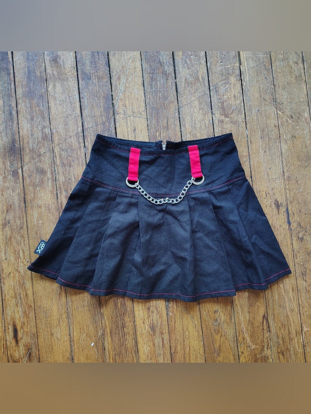 Y2K 2010s Vintage Royal Bones Pleated Black Goth Mini Skirt Sz Small Gothic Punk